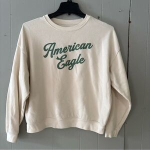 American Eagle women’s crew neck